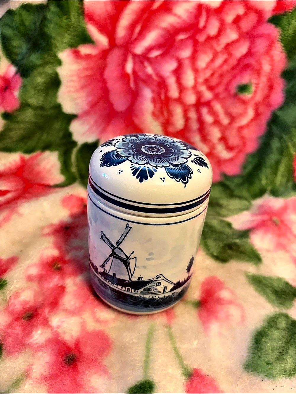 Delft Blue & White Floral Lidded Ceramic Decor